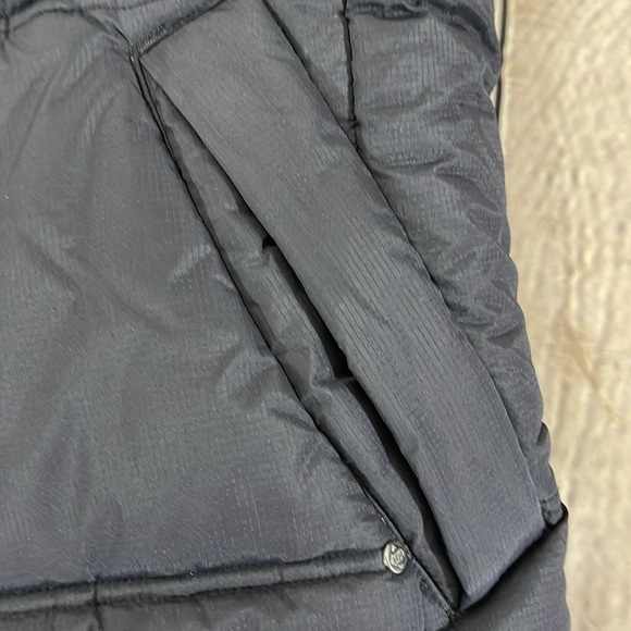 Helly Hansen down vest men’s large - Picture 2 of 6